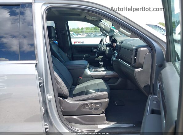 1GCPAEE8XRZ136779 2024 CHEVROLET SILVERADO Gray Vista interior delantera