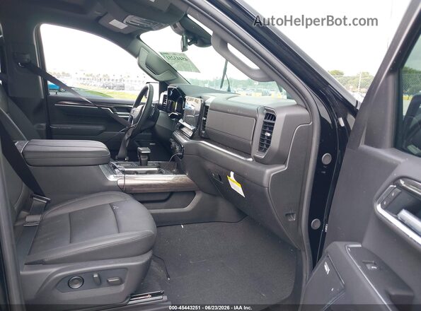 1GCPAEED6TZ333145 2026 CHEVROLET SILVERADO Black Widok wnętrza z przodu