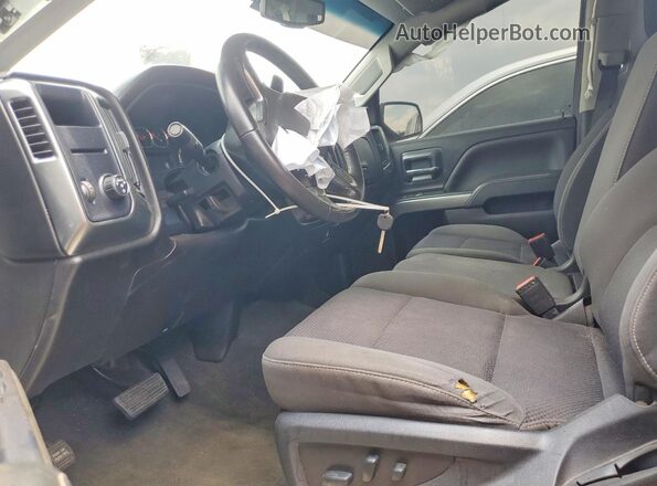 1GCPCREC1JF215592 2018 CHEVROLET SILVERADO Gray Front interior view
