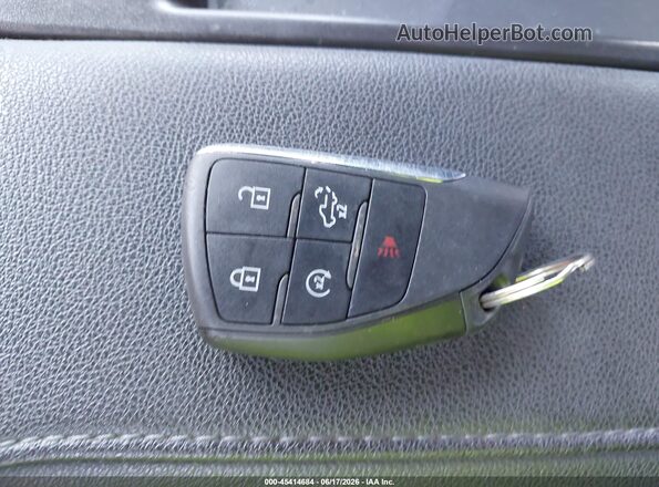 1GCPDDEK8NZ593176 2022 CHEVROLET SILVERADO Red Vista del salpicadero
