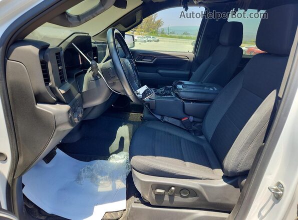 1GCPDKEK3RZ364026 2024 CHEVROLET SILVERADO White Front interior view