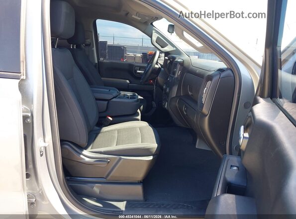 1GCPKBEK0SZ240923 2025 CHEVROLET SILVERADO Gray Vista interior delantera
