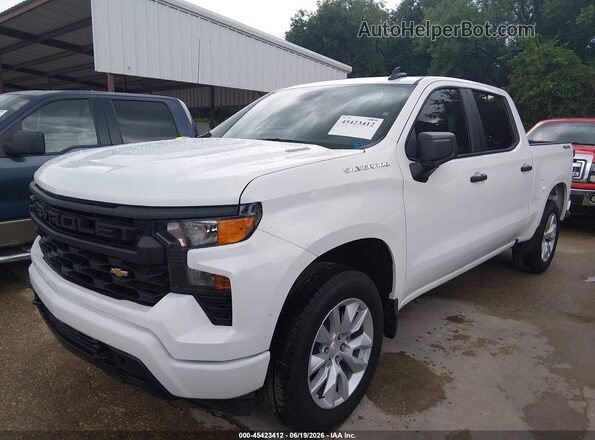 1GCPKBEKXTZ102887 2026 CHEVROLET SILVERADO Белый Передняя левая четверть