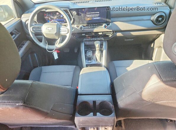1GCPSBEK9S1114431 2025 CHEVROLET COLORADO Черный Вид панели приборов