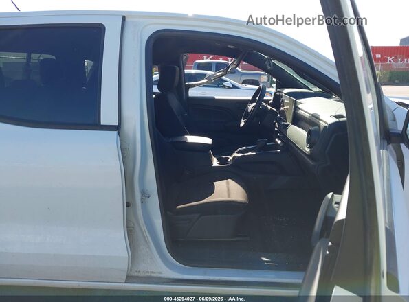 1GCPTBEK0P1191645 2023 CHEVROLET COLORADO Белый Вид салона спереди