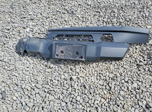1GCPTBEK4R1229753 2024 CHEVROLET COLORADO White Vista del compartimento del motor