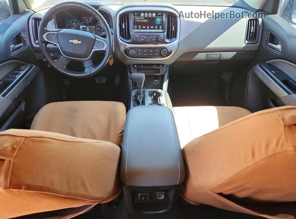 1GCPTCE12H1148455 2017 CHEVROLET COLORADO Silver Dashboard view