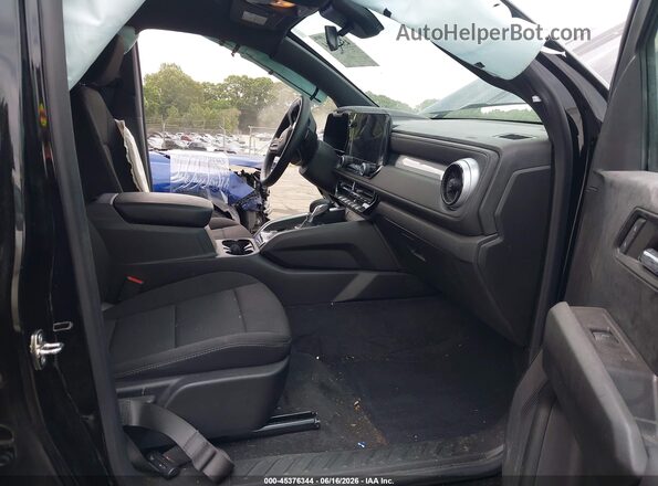 1GCPTCEK4P1171663 2023 CHEVROLET COLORADO Черный Вид салона спереди