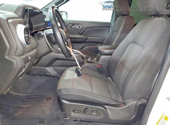 1GCPTCEK5P1170019 2023 CHEVROLET COLORADO White წინა სალონის ხედი