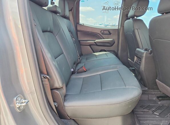 1GCPTEEK3S1182898 2025 CHEVROLET COLORADO Gray Widok tylnych siedzeń