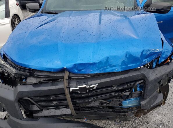 1GCPTEEK5P1147139 2023 CHEVROLET COLORADO Blue Widok wnętrza z tyłu