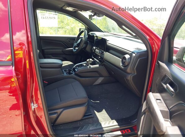 1GCPTEEK6R1316314 2024 CHEVROLET COLORADO Red Вид салону спереду