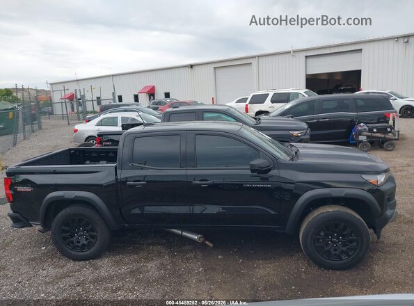 1GCPTEEKXR1215325 2024 CHEVROLET COLORADO Black Widok wnętrza z tyłu