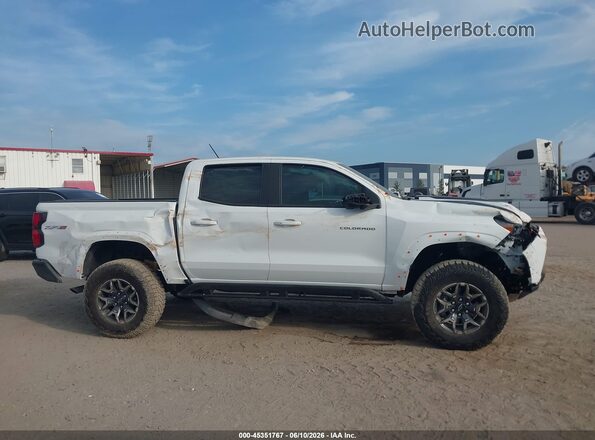 1GCPTFEK3T1227488 2026 CHEVROLET COLORADO White Vista del cuadro de instrumentos