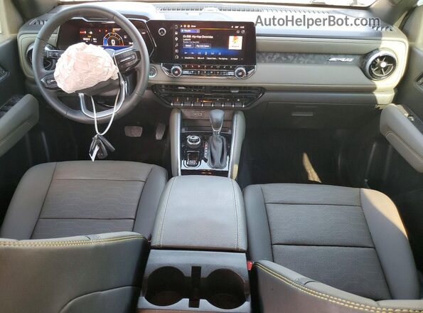 1GCPTFEK9S1237344 2025 CHEVROLET COLORADO Black Widok deski rozdzielczej