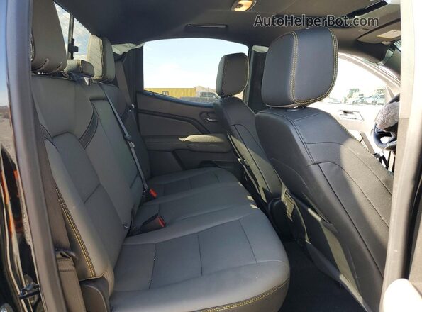 1GCPTFEK9S1237344 2025 CHEVROLET COLORADO Black Widok tylnych siedzeń