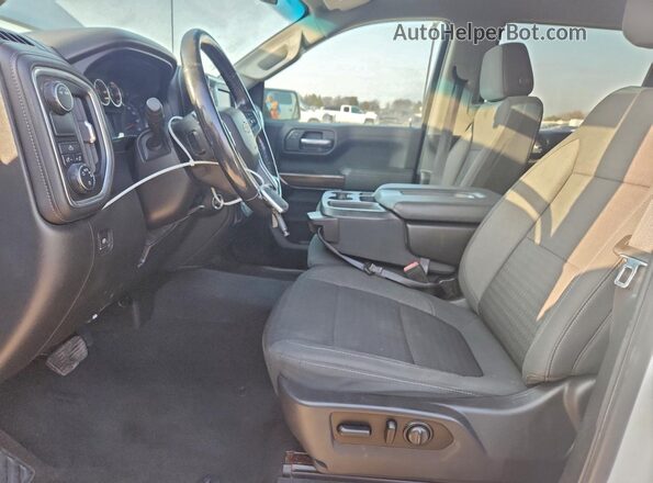 1GCPWCEDXMZ238885 2021 CHEVROLET SILVERADO Белый Вид салона спереди
