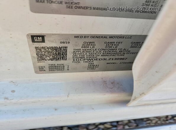 1GCPWDED3LZ130967 2020 CHEVROLET SILVERADO White Vista del compartimento del motor