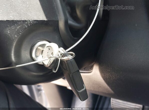 1GCPYCEF5LZ182610 2020 CHEVROLET SILVERADO Silver წინა პანელის ხედი