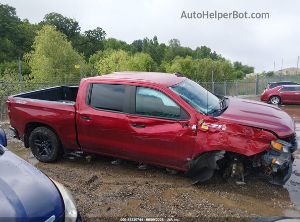 1GCPYCEK9NZ138657 2022 CHEVROLET SILVERADO Red Widok wnętrza z tyłu
