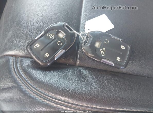 1GCPYFED0LZ320814 2020 CHEVROLET SILVERADO Silver Widok deski rozdzielczej