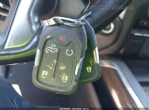 1GCPYFED4NZ220489 2022 CHEVROLET SILVERADO Red Вид панелі приладів