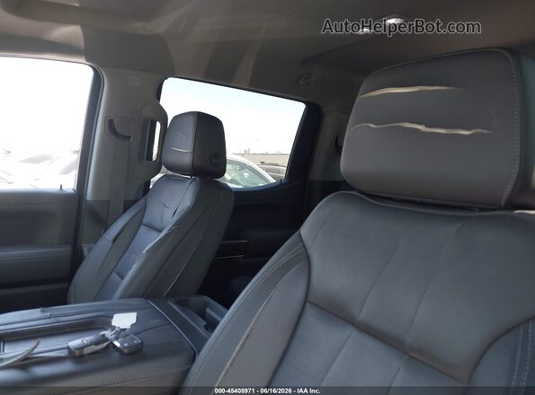 1GCPYFED8MZ208490 2021 CHEVROLET SILVERADO Black Widok z przodu
