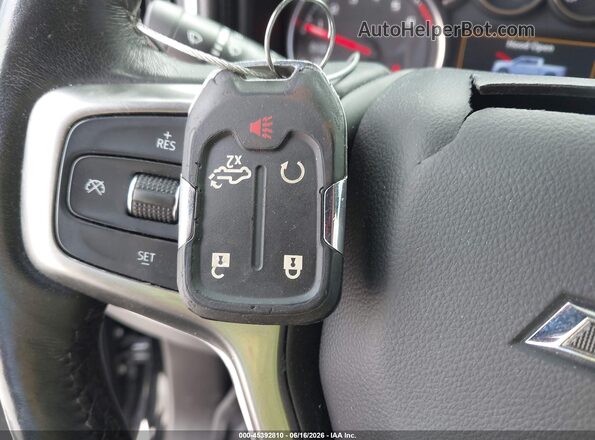 1GCPYFEL9MZ362231 2021 CHEVROLET SILVERADO Черный Вид панели приборов