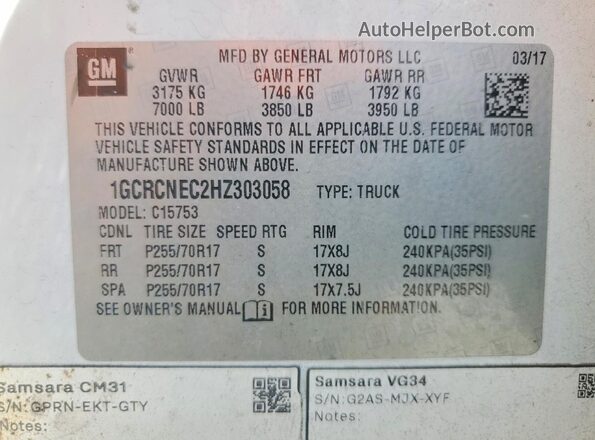 1GCRCNEC2HZ303058 2017 CHEVROLET SILVERADO White Vista del compartimento del motor