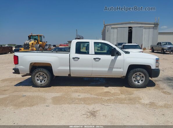 1GCRCNEC8HZ158947 2017 CHEVROLET SILVERADO White Widok wnętrza z tyłu