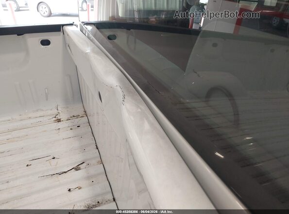 1GCRCNEC8HZ159113 2017 CHEVROLET SILVERADO White Widok z przodu