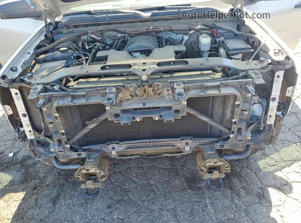 1GCRCPEC2HZ145171 2017 CHEVROLET SILVERADO Silver Widok wnętrza z tyłu