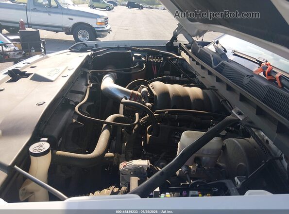 1GCRCREC0GZ260815 2016 CHEVROLET SILVERADO White Հետևի տեսք