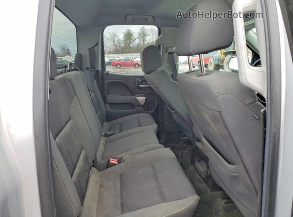 1GCRCREC4GZ185939 2016 CHEVROLET SILVERADO Серебряный Вид задних сидений