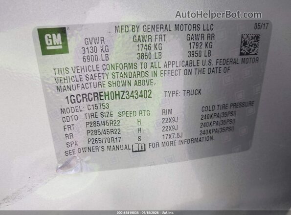 1GCRCREH0HZ343402 2017 CHEVROLET SILVERADO Silver Engine compartment view