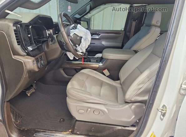 1GCUDEE89PZ192400 2023 CHEVROLET SILVERADO White Widok wnętrza z przodu