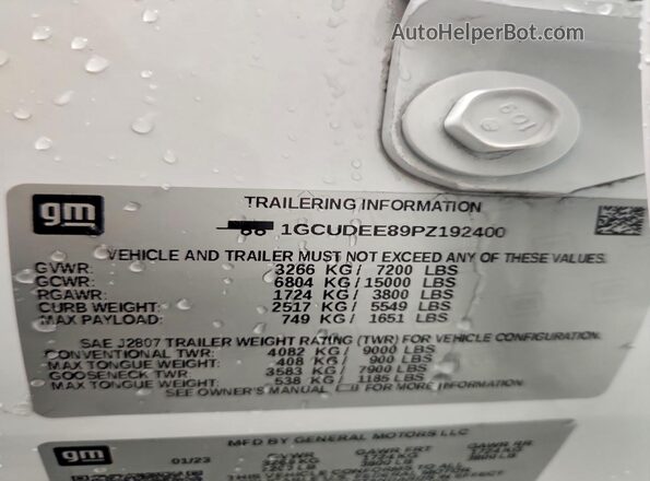1GCUDEE89PZ192400 2023 CHEVROLET SILVERADO White Widok komory silnika
