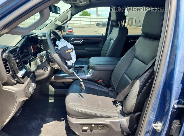 1GCUDGED5RZ305917 2024 CHEVROLET SILVERADO Blue Vista interior delantera