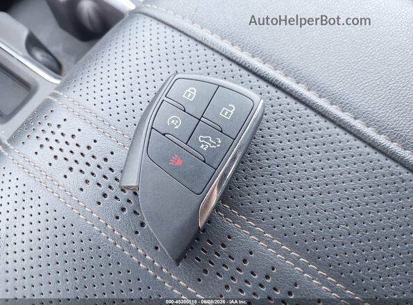 1GCUDJE84RZ119222 2024 CHEVROLET SILVERADO Серебряный Вид панели приборов