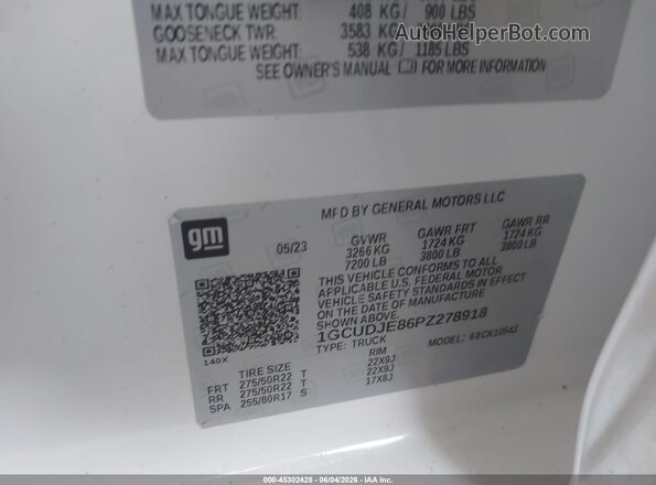 1GCUDJE86PZ278918 2023 CHEVROLET SILVERADO White Vista del compartimento del motor