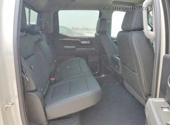 1GCUKEE80TZ265279 2026 CHEVROLET SILVERADO Beige Вид задніх сидінь