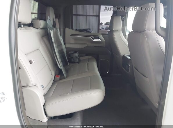 1GCUKGED4SZ302597 2025 CHEVROLET SILVERADO White VIN sticker view