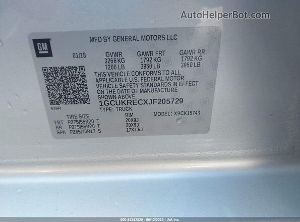 1GCUKRECXJF205729 2018 CHEVROLET SILVERADO Silver Вид підкапотного простору