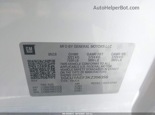 1GCUYAEF3KZ356356 2019 CHEVROLET SILVERADO White Vista del compartimento del motor