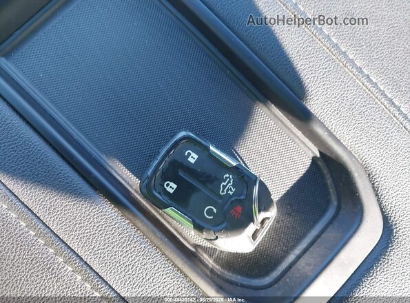 1GCUYEED8NZ200419 2022 CHEVROLET SILVERADO Белый Вид панели приборов