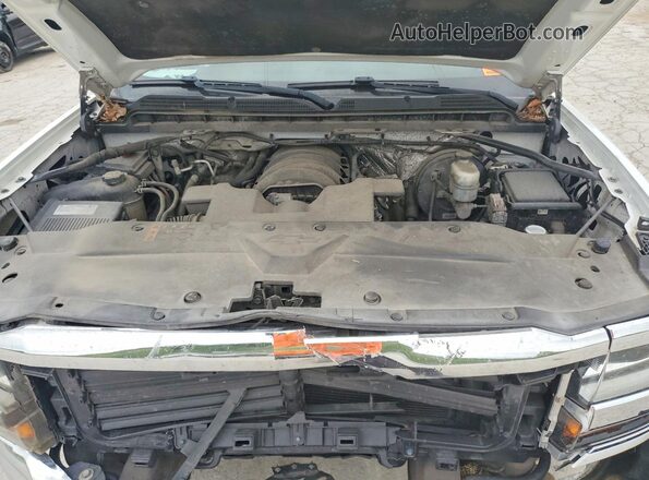 1GCVKNEC7JZ130595 2018 CHEVROLET SILVERADO Белый Вид задней части салона