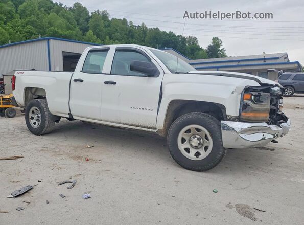 1GCVKNEC7JZ130595 2018 CHEVROLET SILVERADO Белый Передняя правая четверть
