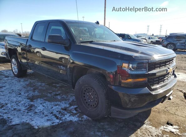 1GCVKPEC2JZ378491 2018 CHEVROLET SILVERADO Black წინა მარჯვენა