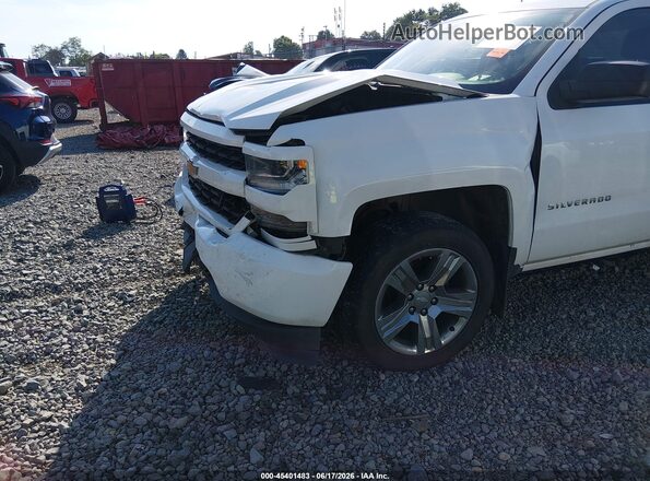 1GCVKPEH8HZ142384 2017 CHEVROLET SILVERADO White Вид спереду