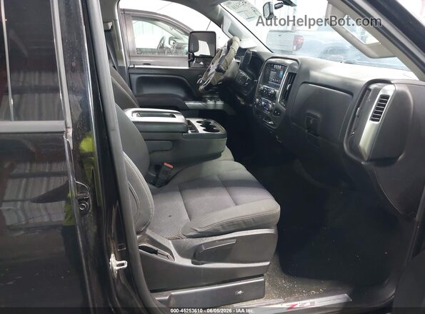 1GCVKREC1HZ198506 2017 CHEVROLET SILVERADO Black Widok wnętrza z przodu